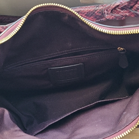 Coach Red Leather Shoulder Bag with Gold Hardware - Picture 6 of 7